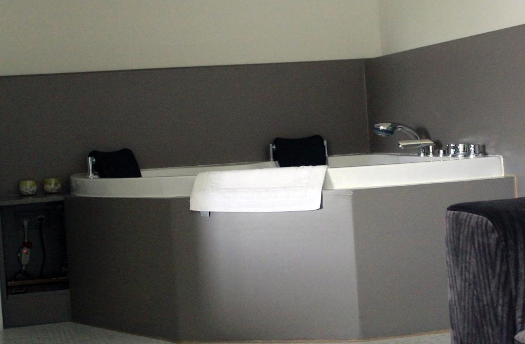 Den Bongaerd B&B And Wellness Tongeren Exterior foto